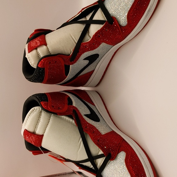 New Custom Crystal Iced Sneakers Red/White/Black Unbranded Bedazzled Sz 6 - Picture 5 of 16